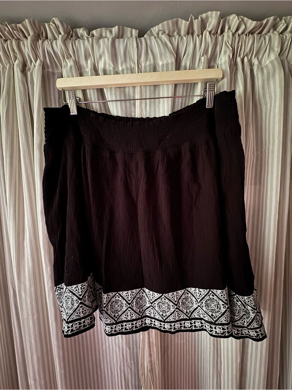 Old Navy Elastic Waist Skirt